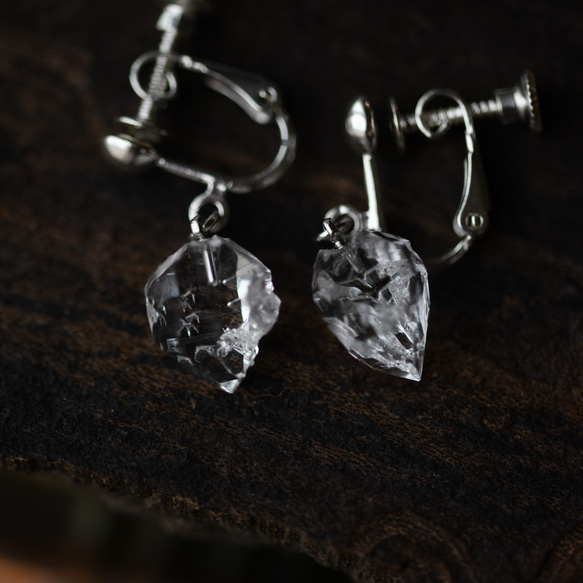[012 雨滴系列] 卡拉拉鑽石石英（水晶）礦物寶石 SV925 耳 第7張的照片