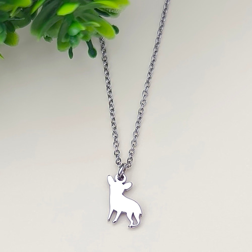 ミニチワワネックレス（子供用） -ミニアニマルシルエットシリーズ-抗