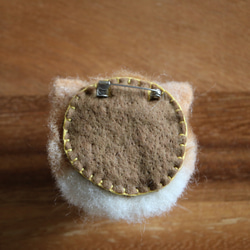 猫のブローチ　羊毛フェルト 4枚目の画像