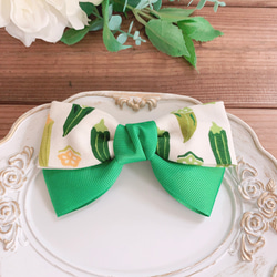 オクラ リボンヘアアクセサリー バレッタ ポニーフック クリップ リボンゴム 個性的 グリーン 2枚目の画像