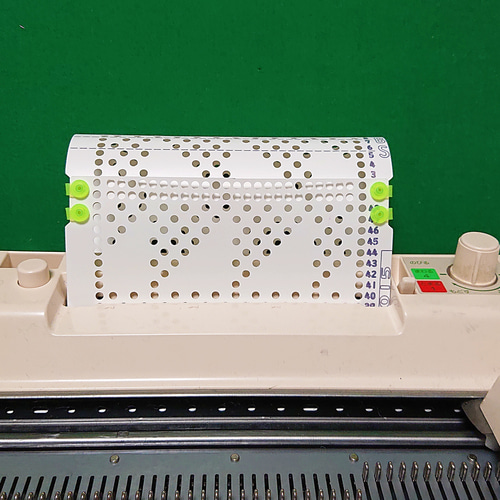 パンチカード【編み機用】 ブラザー/シルバー共用 三角【015】 編み図