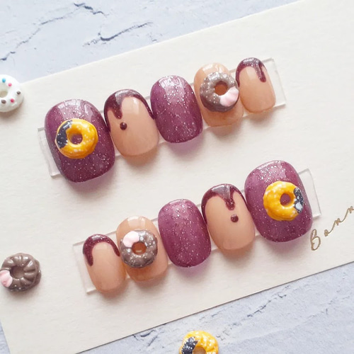 サイズオーダー】チョコレートドーナツのネイルチップ ネイルチップ