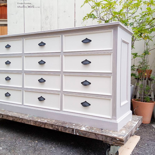 かわいい子供部屋タンス フランス家具チェスト12引出し クリーム