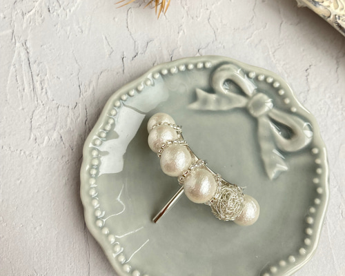 グリーンヒラヒラビーズ パールmix ポニーフック