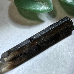 カンゴーム✨黒水晶　ケアンゴーム　原石　ポイント　ラフストーン 2枚目の画像