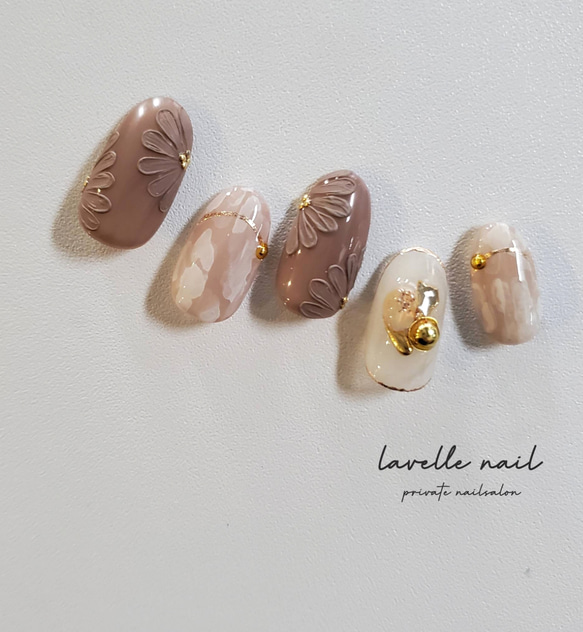 MOCHA❀painting flower 立体フラワー ニュアンスネイル フレンチ