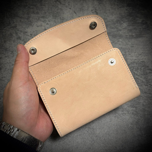 総手縫い ミドルウォレット 財布 フルレザー 本革 牛革 ヌメ革 革財布 経年変化を楽しむ ミドルウォレット 総手縫い 三つ折り 財布