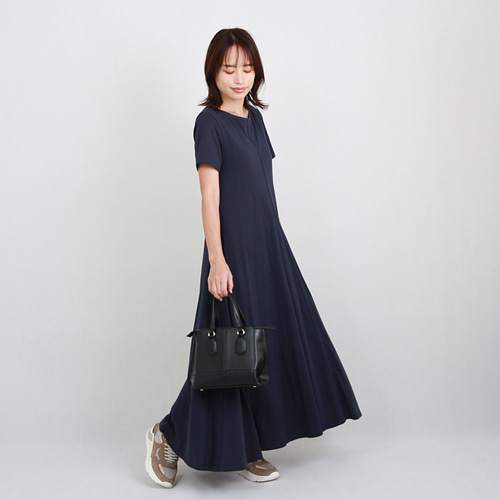 ネイビー 半袖 フレアワンピース ネイビー 半袖 フレアワンピース