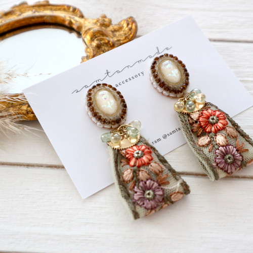 送料無料）SALE!!セール!!インド刺繍リボン インド刺繍リボンピアス 