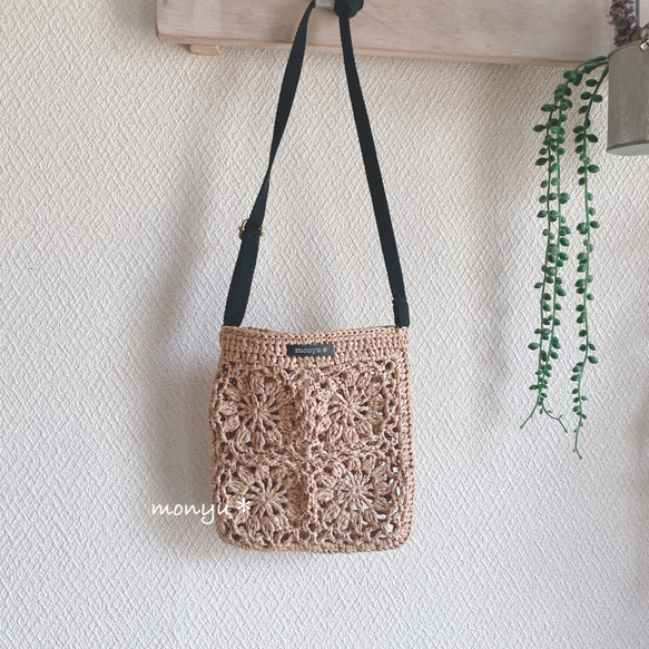 軽くてかわいい！お花モチーフのポシェット　マニラヘンプヤーン 人気・おすすめ｜使いやすい・旅行におすすめ 品質保証 全国発送 日本国内発送・最短翌日お届け