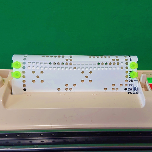 【ほぼ未使用品】ブラザー工業 編み機 パンチカード一式 brother - ブラザー 編み機用 パンチフリーカード セットの通販
