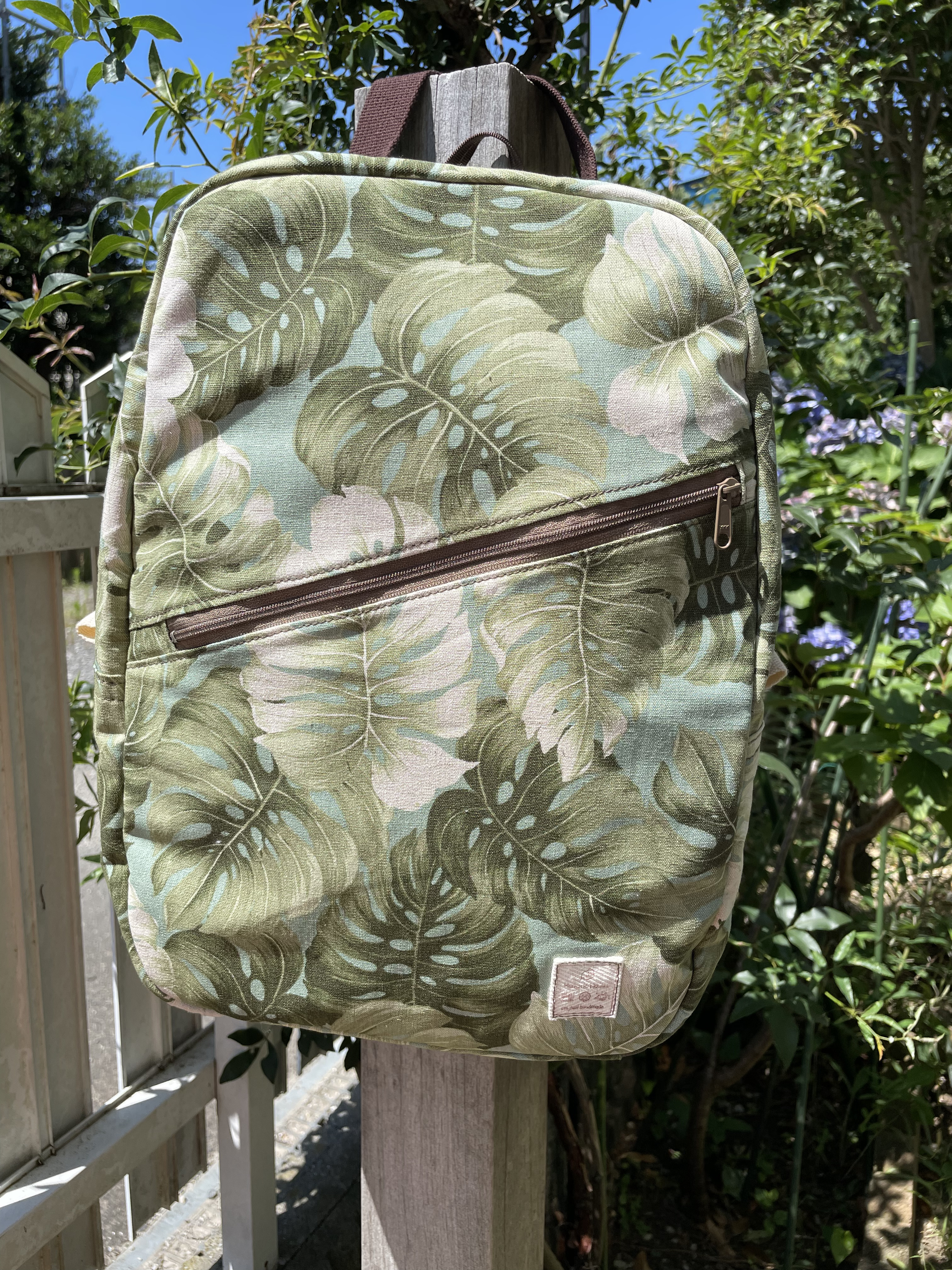 ハワイアン　リュック　Hana*Hana