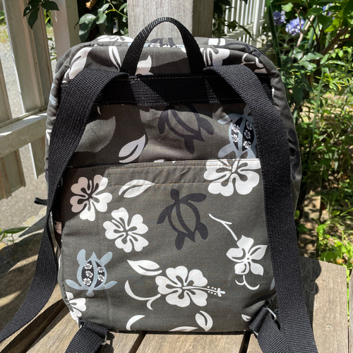 ハワイアン リュック Hana*Hana リュック・バックパック Hana*Hana