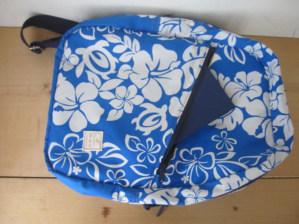 ハワイアン　リュック　Hana*Hana