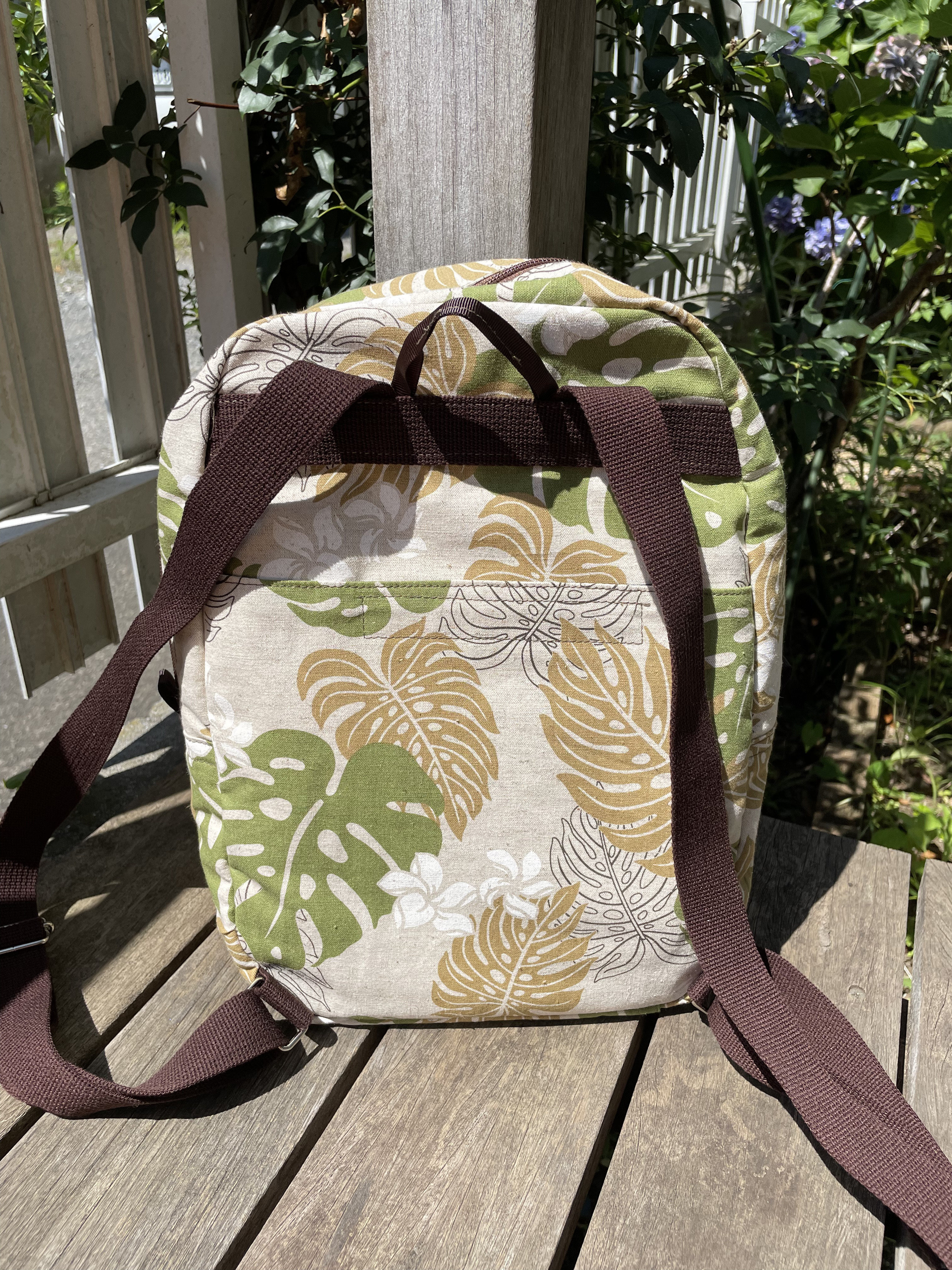 ハワイアン　リュック　Hana*Hana