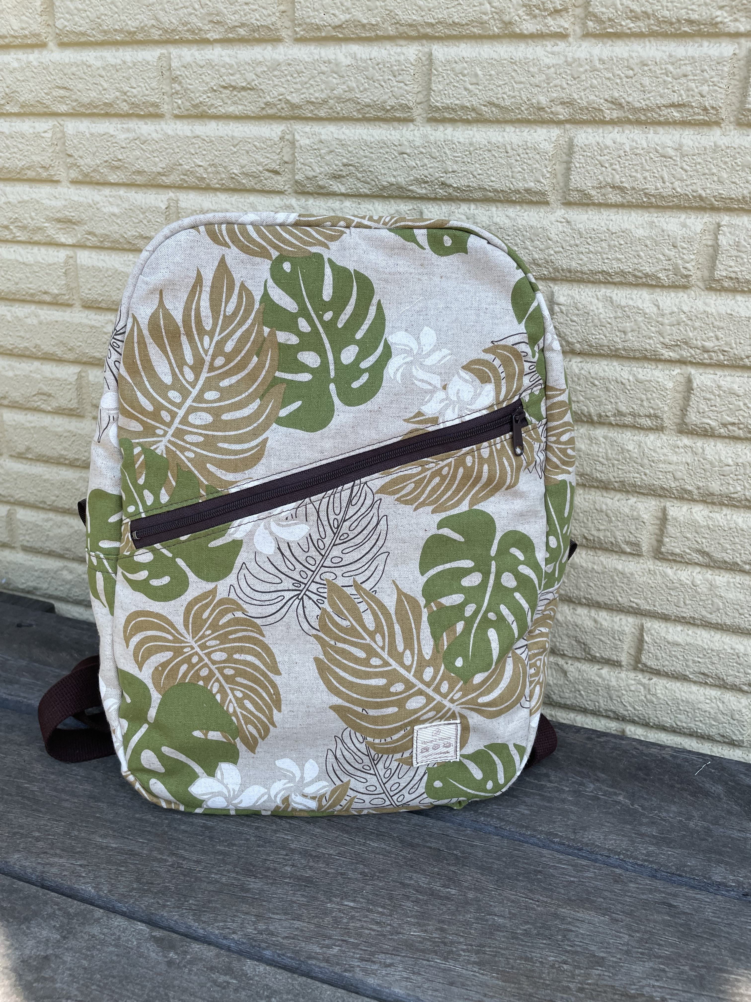 ハワイアン　リュック　Hana*Hana