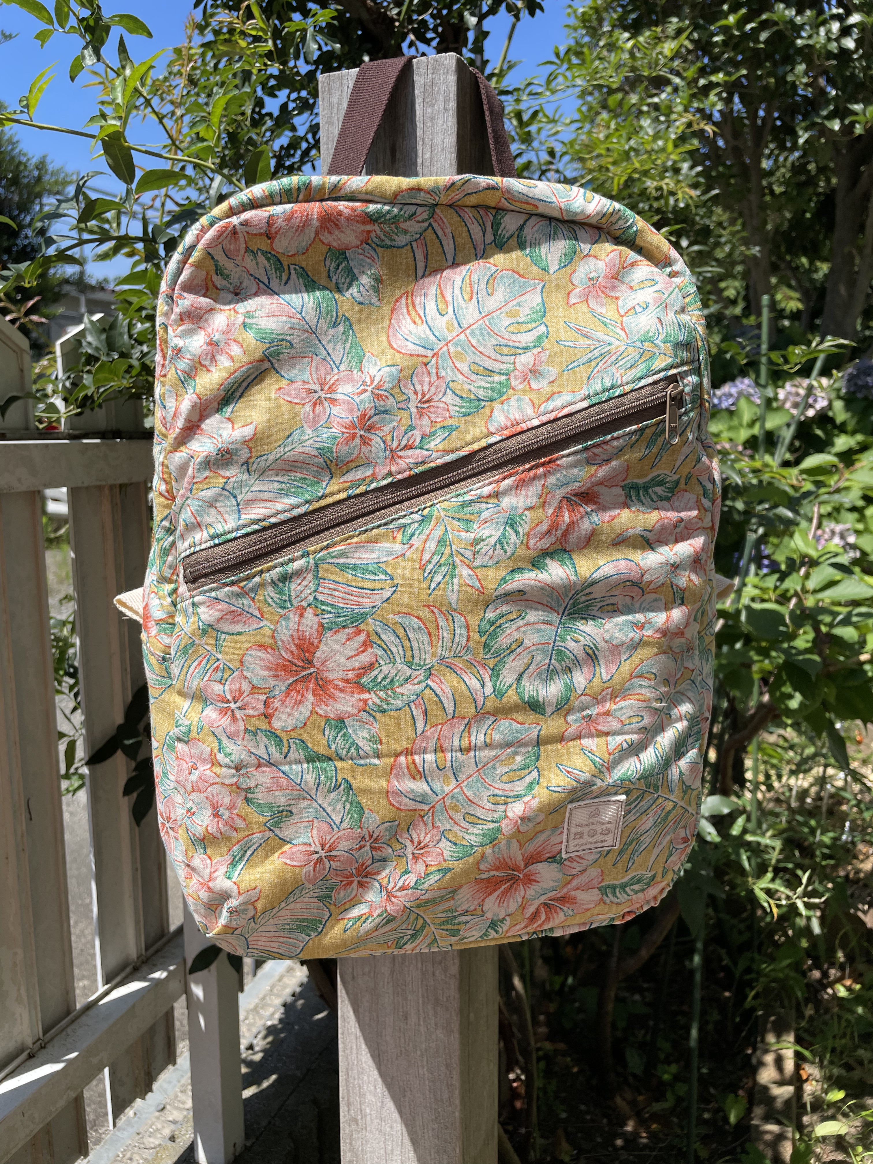 ハワイアン　リュック　Hana*Hana