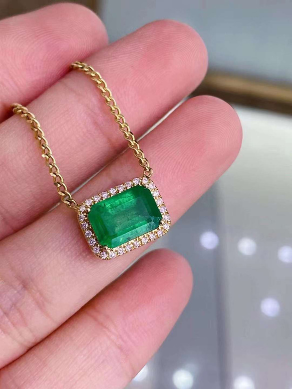 天然ダイヤモンド付きエメラルドネックレスk18 ネックレス・ペンダント 