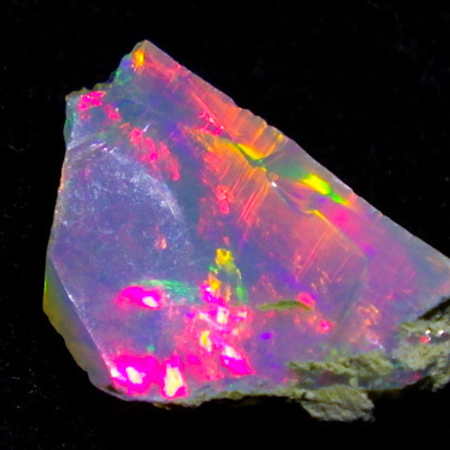 ☆ギラギラ遊色☆オパールの原石☆2.00ct/13.9mm☆天然石蛋白石☆鉱物