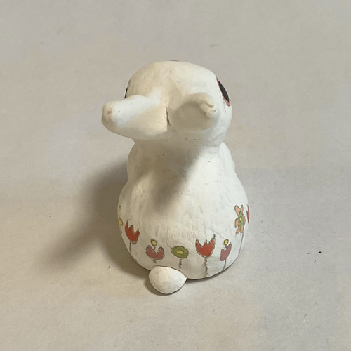 兎置物/陶芸作品/陶器/惣太郎作 干支置物 卯 うさぎ 兎 鋳鉄製 三枝惣太郎作 爽春（そうしゅん