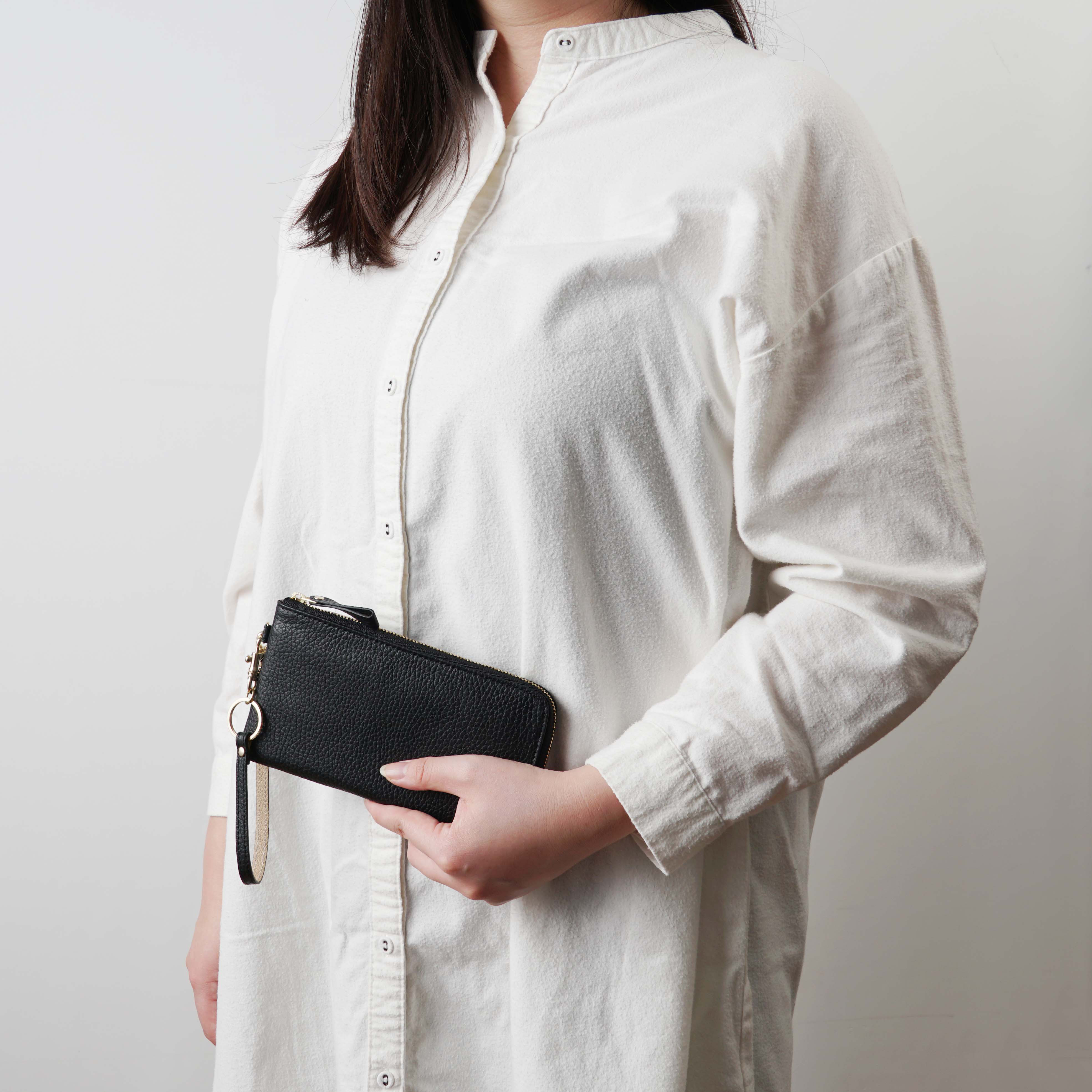 一万円札ぴったり！スマホが入る ストラップ付 L字ファスナー薄型長財布 シュリンク MJ6124