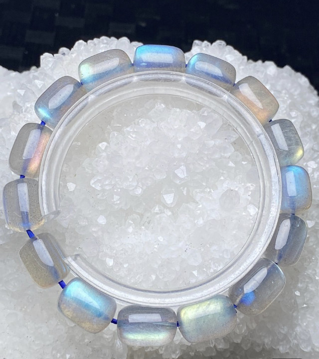 マダガスカル産★【レインボーラブラドライト】★ブレス 13x9.5mm（新品）