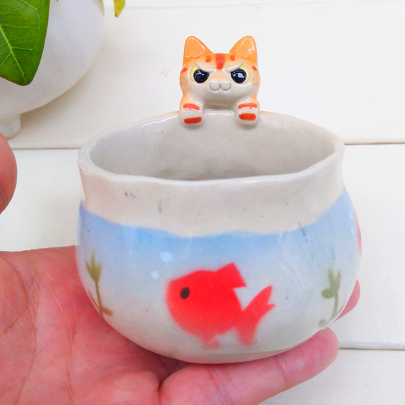 トラ猫金魚鉢コーヒーカップ１３０ｍｌ　ネコの陶器　受注後の制作となります 3枚目の画像