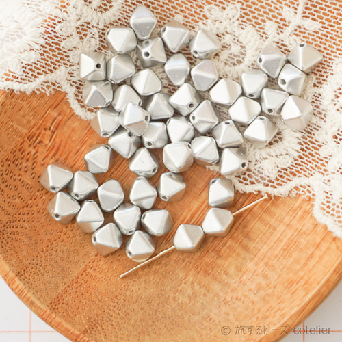6ミリ 38個】アルミニウムシルバー ピコノ ひし形 チェコビーズ A157