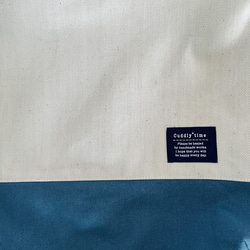 大きめカラーレッスンバッグ　オフホワイト11号帆布ダッグブルー切替　35×45サイズ　ループ付　 7枚目の画像