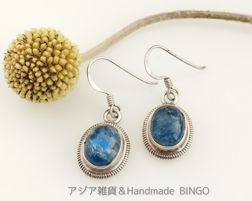 シルバーシャインムーンストーン　ハンドメイド　ピアス　天然石　イヤリング 232e237bd0c54793bc8808e7c062de