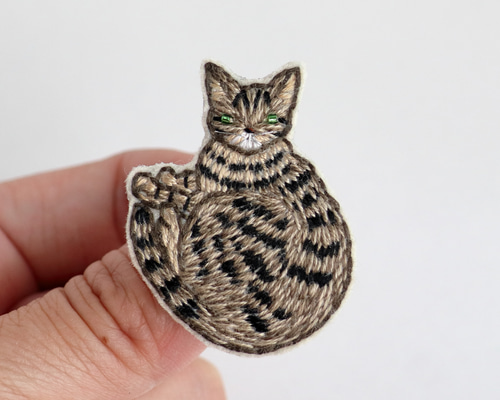 ★Ｐページ★猫刺繍ブローチ４点