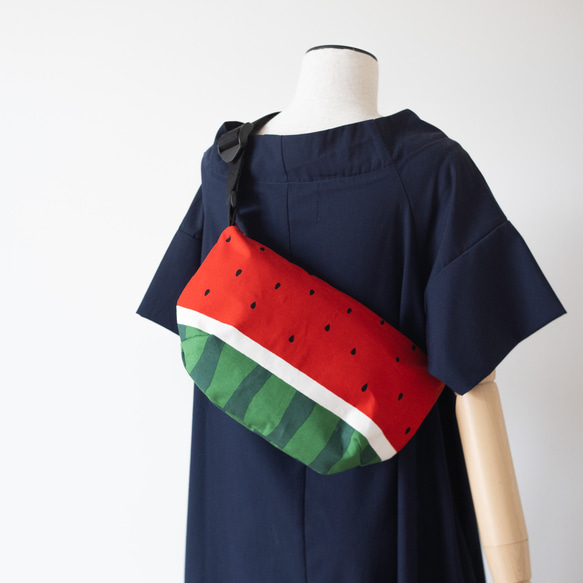 特集掲載】スイカボディバッグ ボディバッグ・ウエストポーチ