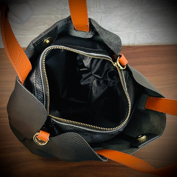 新商品 レディス  ３way バッグ スタイリッシュ 本革 シュリンクレザー バッグインバッグ付 ブラック 黒 8枚目の画像