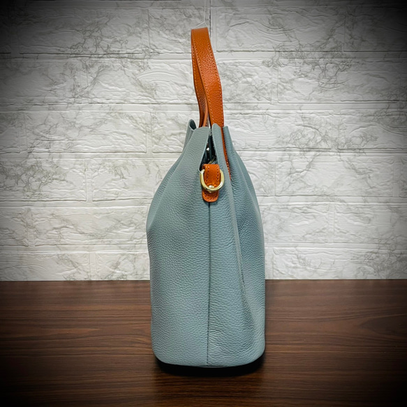 新商品 レディス  ３way バッグ スタイリッシュ 本革 シュリンクレザー バッグインバッグ付 ブルー 6枚目の画像