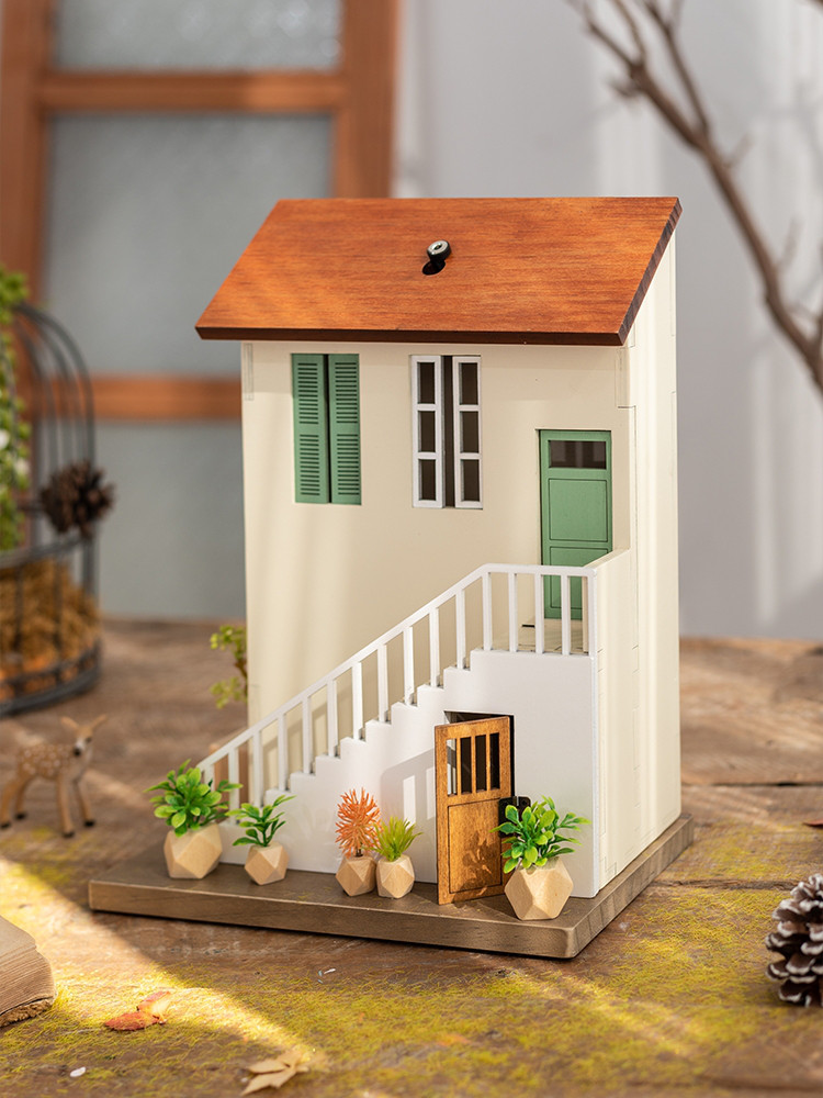 手作りの木工品、クリーム風ハウスモデルオーナメント、ミニハウス