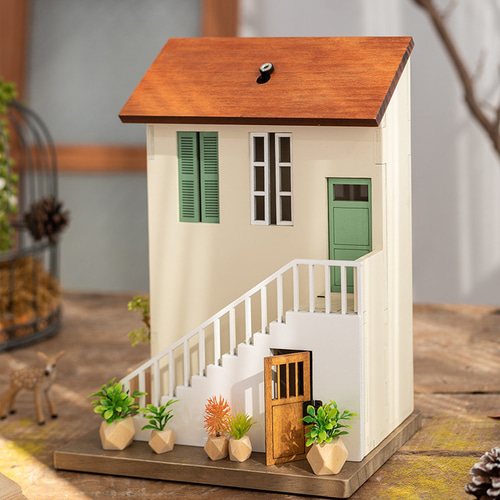 手作りの木工品、クリーム風ハウスモデルオーナメント、ミニハウス