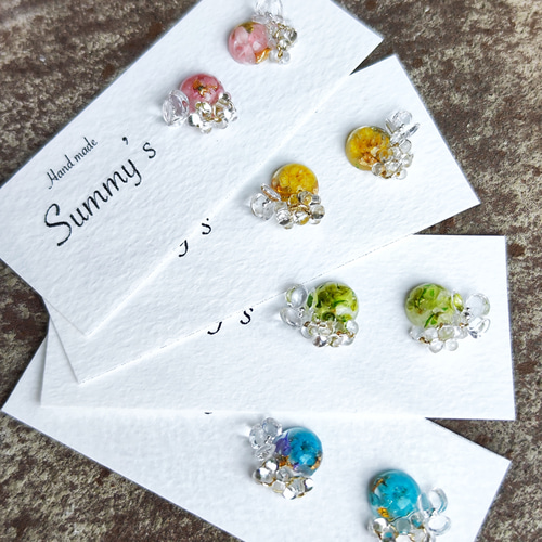 クリアピアス【ツボミと花】ハンドメイドピアス ピアス（スタッド・一 