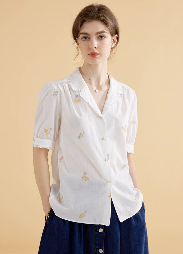 大人の開襟シャツ　半袖　花柄プリント　夏の半袖シャツ　コットン 2枚目の画像