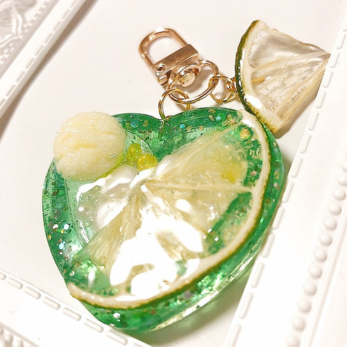 ライムソーダシェイカー◇ハートシェイカー 押しフルーツ フェイク