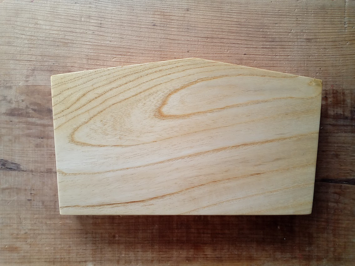 【木製看板製作】 一枚板 青桐 22.5cm×39cm / 無垢 ５角