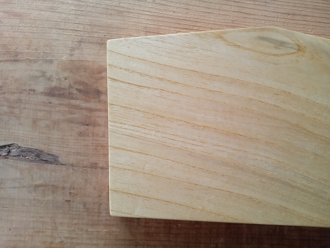 【木製看板製作】 一枚板 青桐 22.5cm×39cm / 無垢 ５角