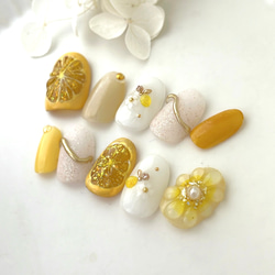 jewelry bee lemon or orange 3枚目の画像