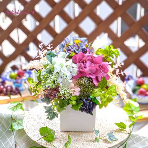 爽やかで美しい紫陽花のアレンジメント♡ 美しい紫陽花♡上品