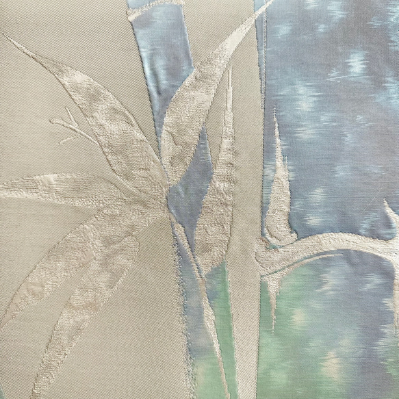 帯のファブリックパネル　淡く輝く竹林（3枚セット)　サスティナブル  着物リメイク　インテリア  和室　和モダン 5枚目の画像