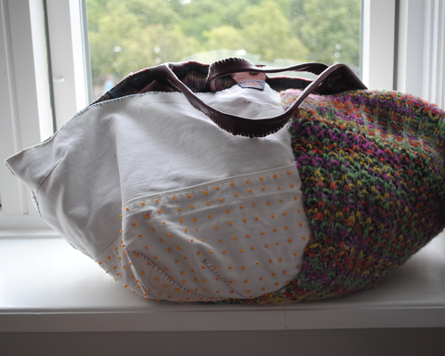 Bag 手縫いのバッグ 布製 本革持ち手 スローファッション ハンドメイド