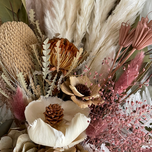 ドライフラワーとプリザーブドフラワーのブーケ ピンクブルー