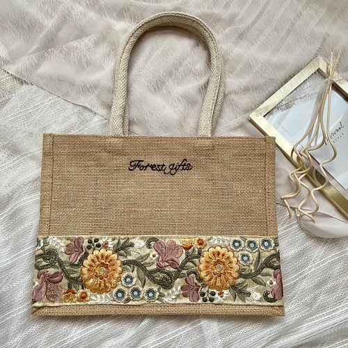 ヌビバック　トートバック　インド刺繍リボン インド刺繍リボン＊ジュートバッグ(手縫い刺繍入り)Yellow