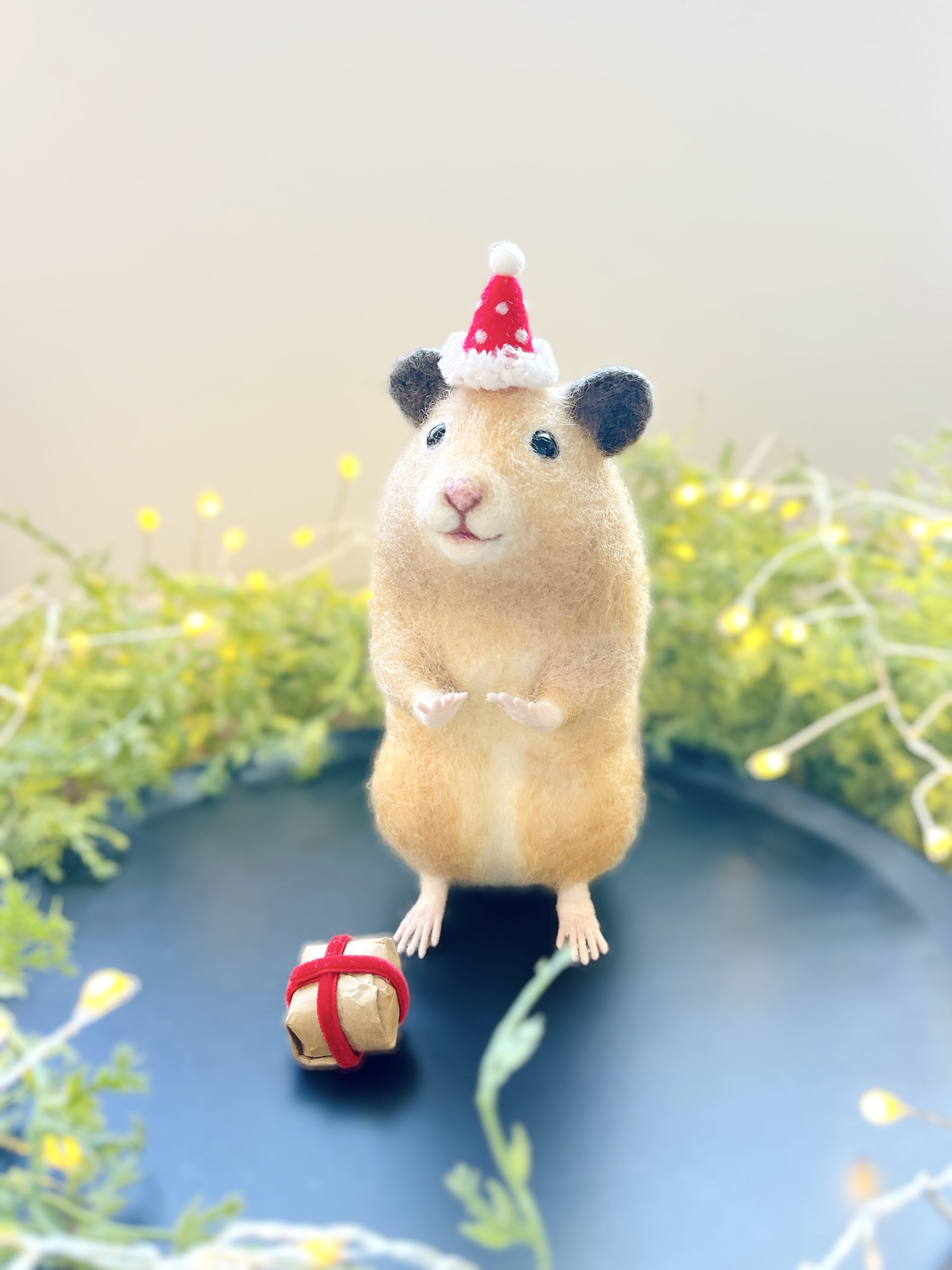 羊毛フェルト キンクマハムスター（ぬいぐるみ風多毛バージョン）