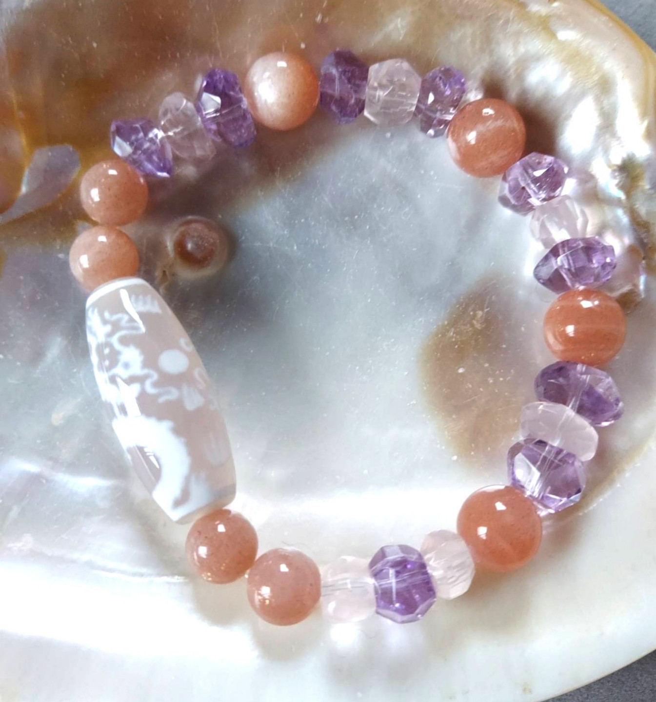 人気の天珠さん 白双龍神天珠さんのブレスレット ブレスレット がが