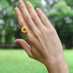 小號向日葵戒指，防過敏，手術不鏽鋼：戒指，向日葵，生日禮物，夏季 第3張的照片